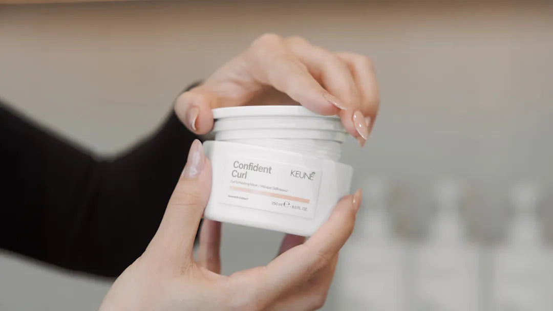 CONFIDENT CURL MASK