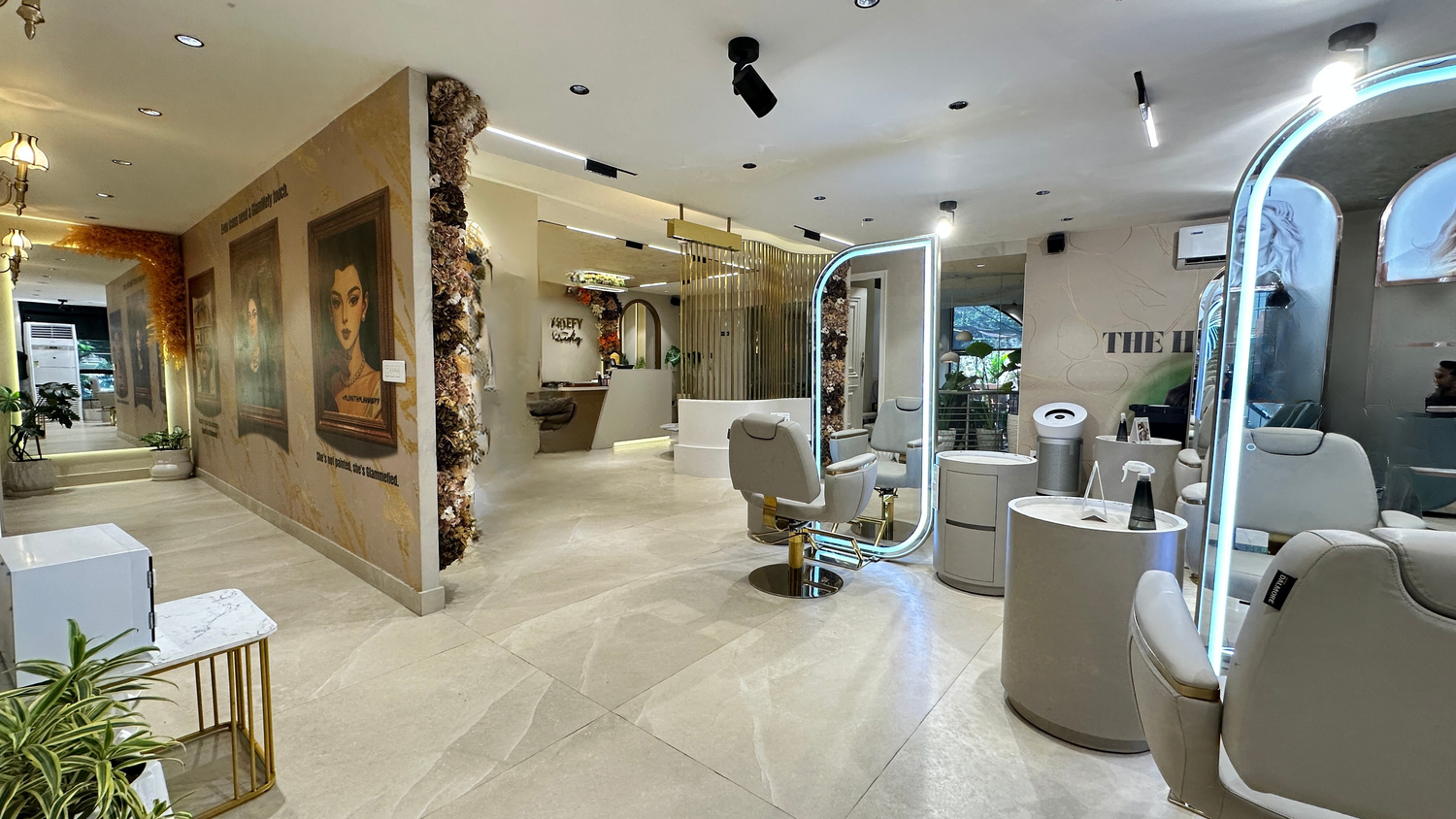 beauty Salon in Gurgaon - Glammefy Studioz